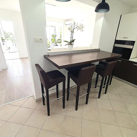 Jacuzzi Penthouse Apartment Matulji Bagian luar foto