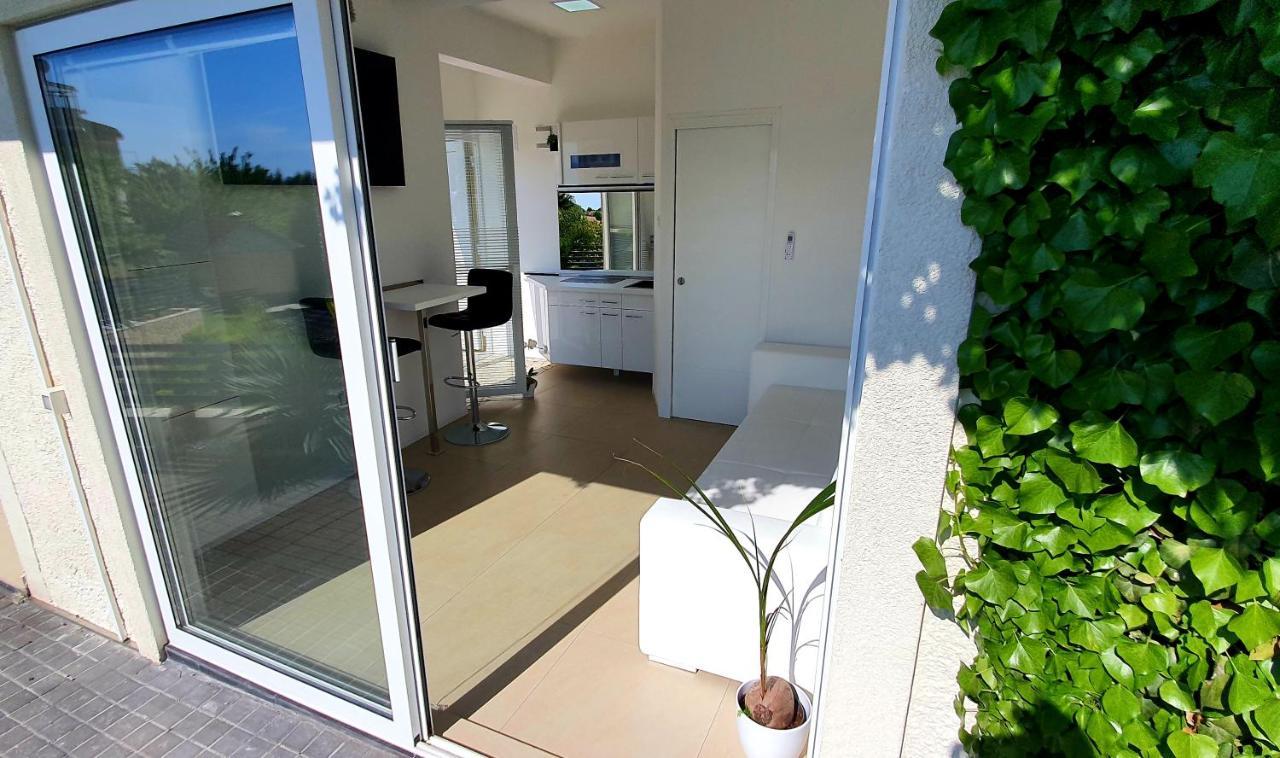 Jacuzzi Penthouse Apartment Matulji Bagian luar foto