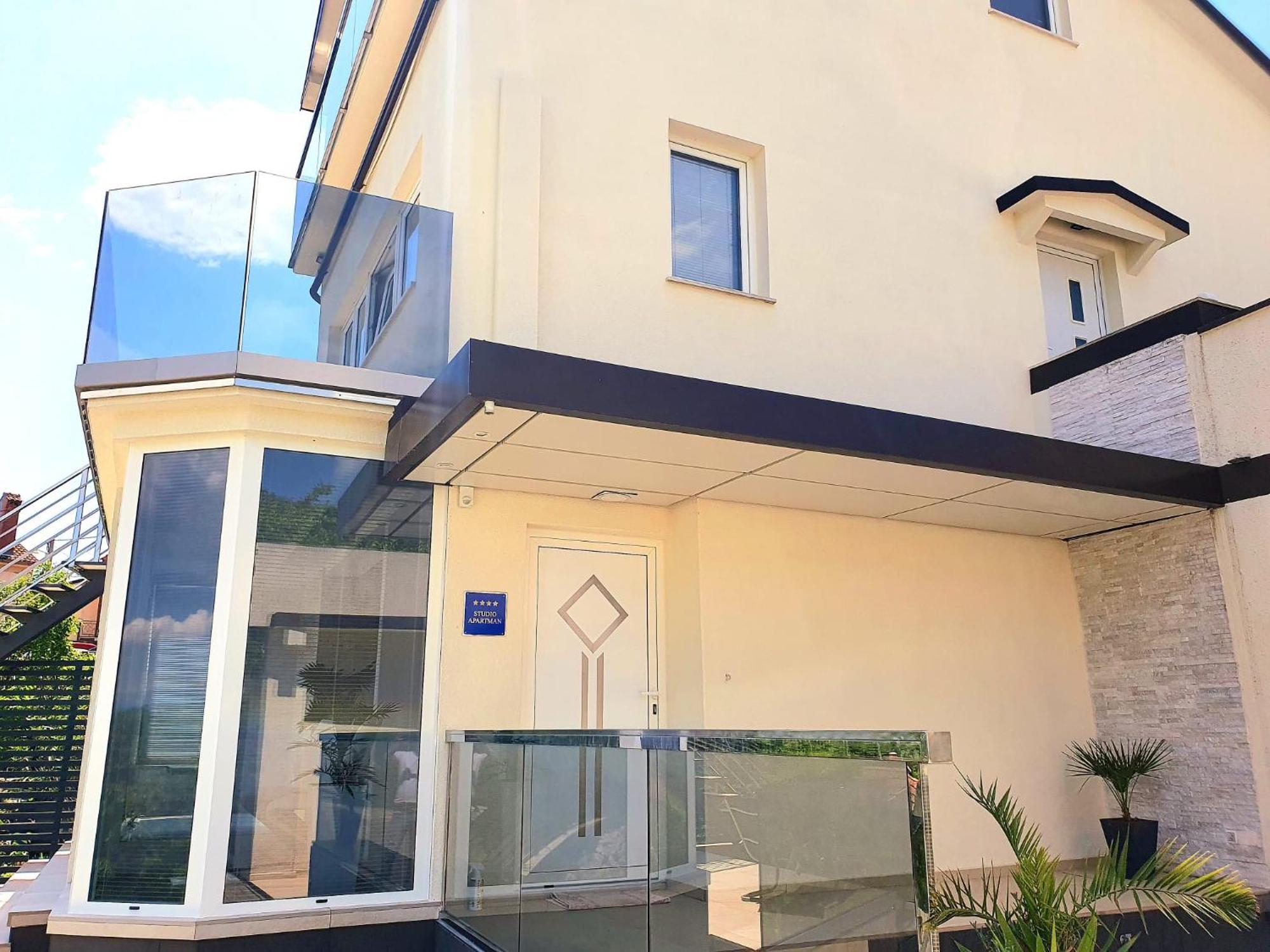 Jacuzzi Penthouse Apartment Matulji Bagian luar foto