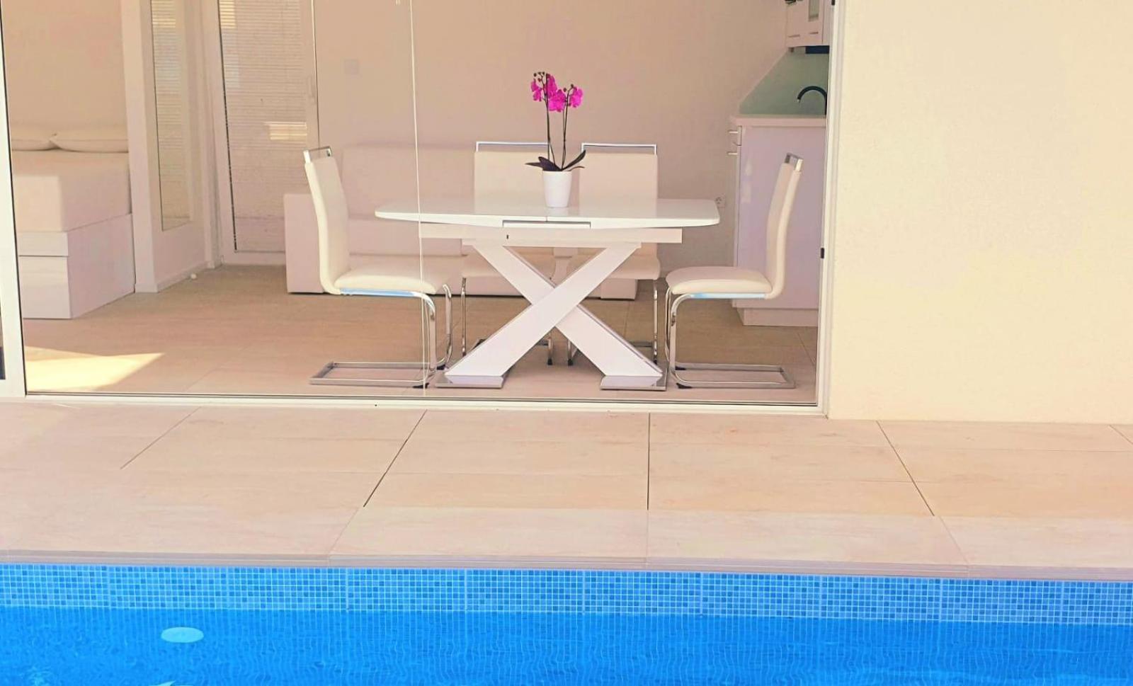 Jacuzzi Penthouse Apartment Matulji Bagian luar foto