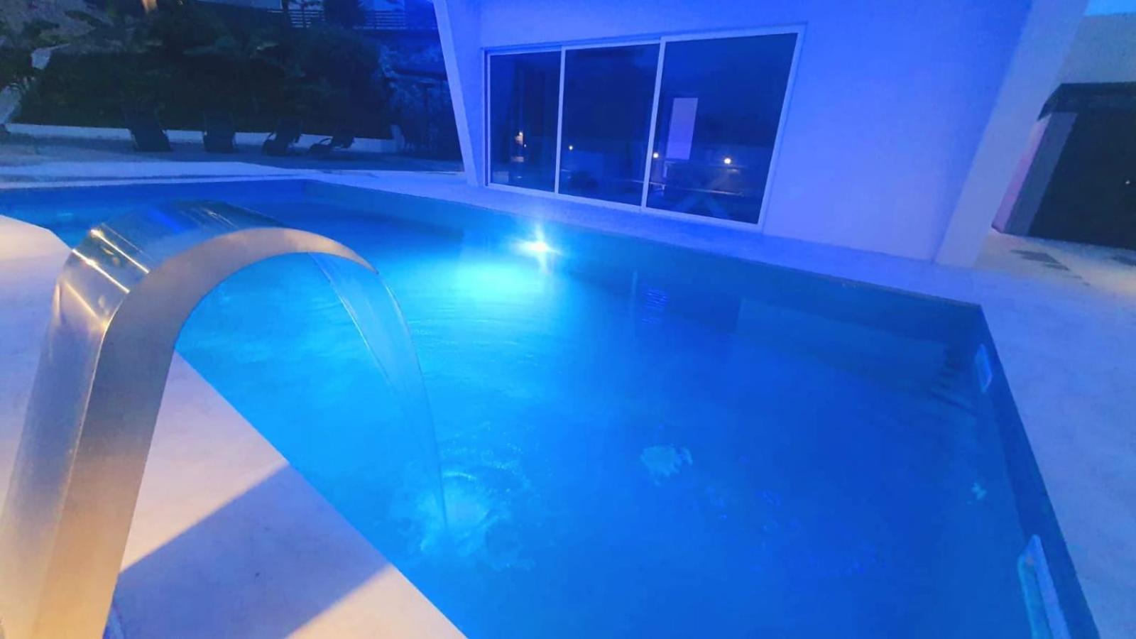 Jacuzzi Penthouse Apartment Matulji Bagian luar foto