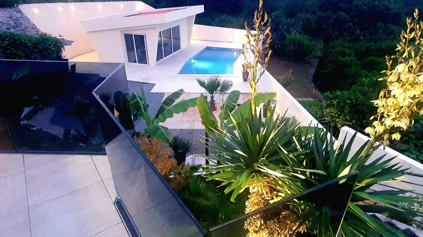 Jacuzzi Penthouse Apartment Matulji Bagian luar foto
