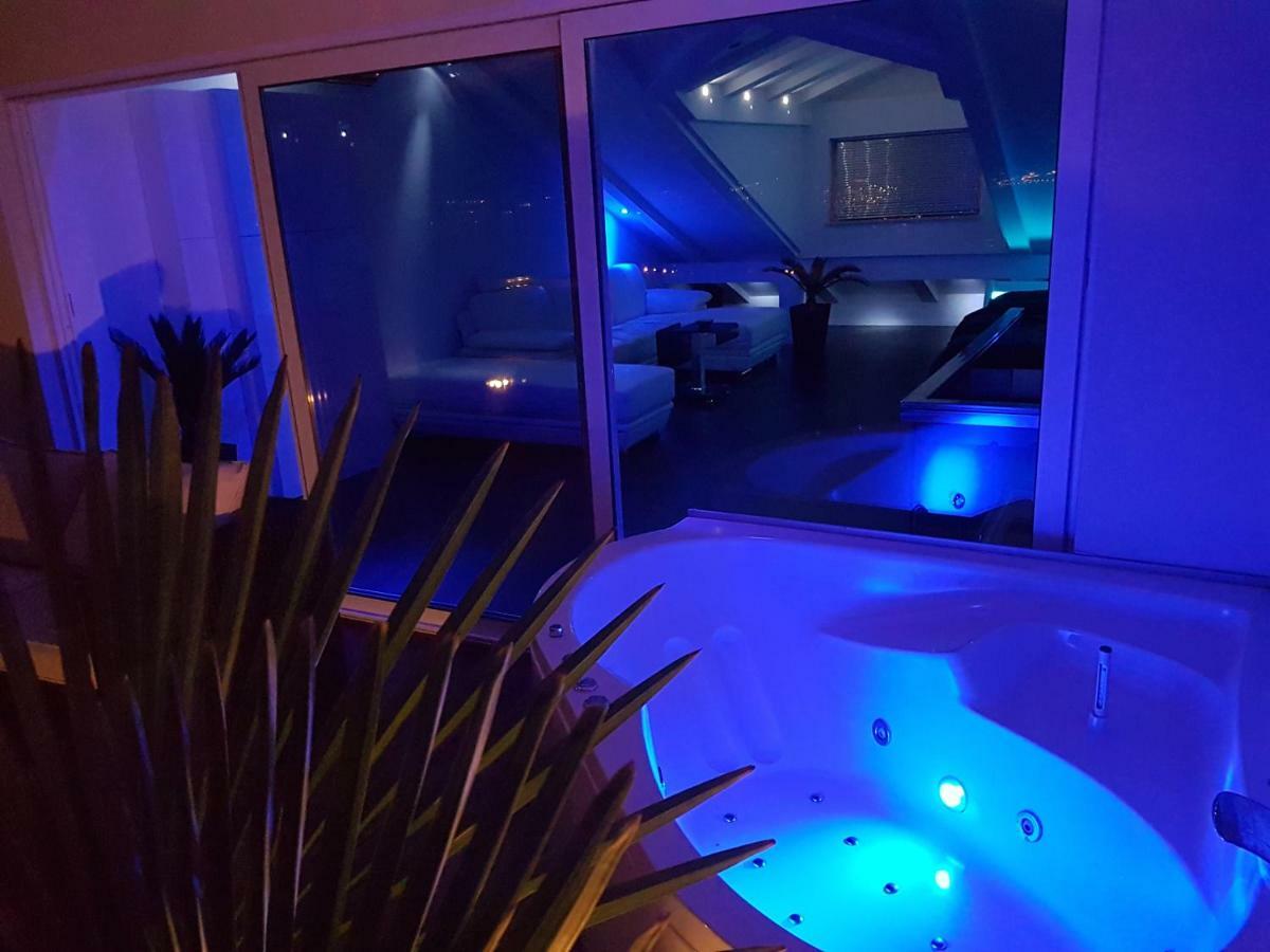 Jacuzzi Penthouse Apartment Matulji Bagian luar foto